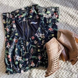 🌿 Black Botanical Print Flowy Dress